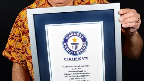 陕西：2.6万跑者齐聚“青铜器故里”赛道